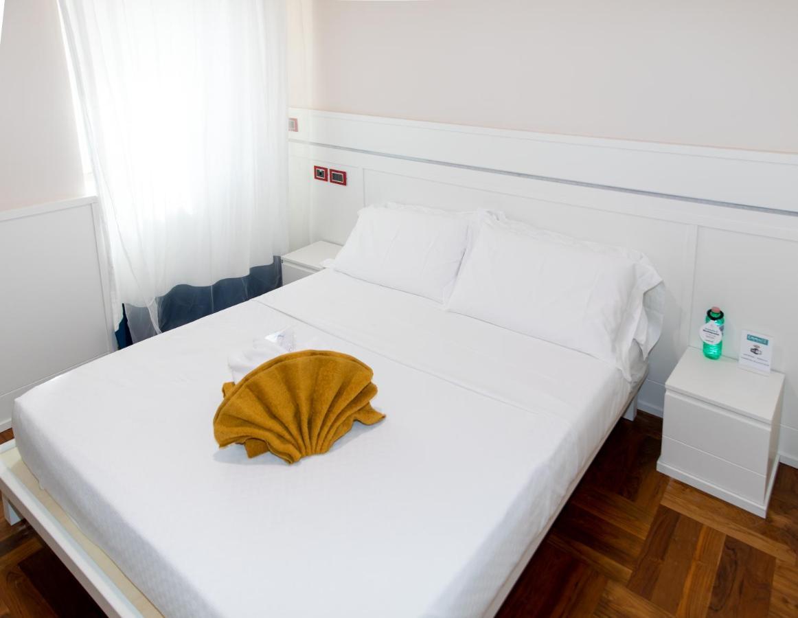 Emma 12 Hotell Rom Exteriör bild