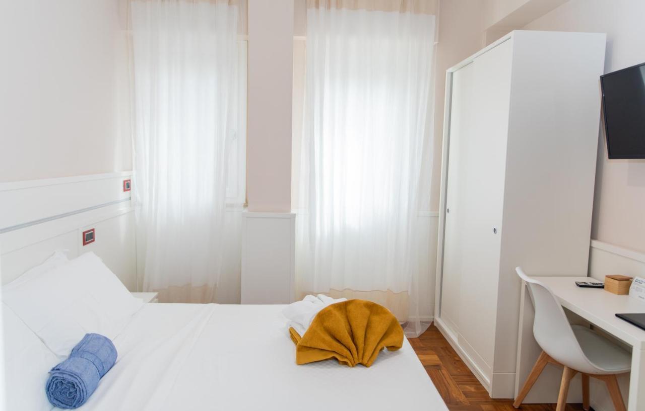 Emma 12 Hotell Rom Exteriör bild